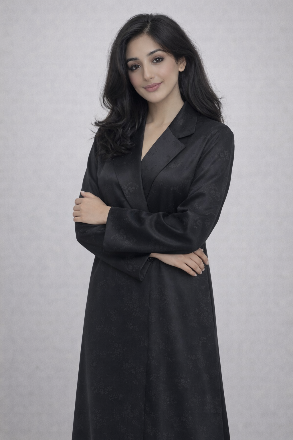 عباءة نقوش الحرير 