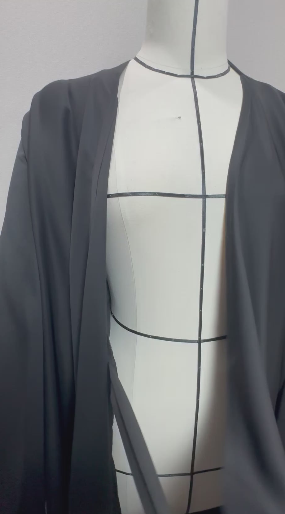 عباءة نسق المميزة